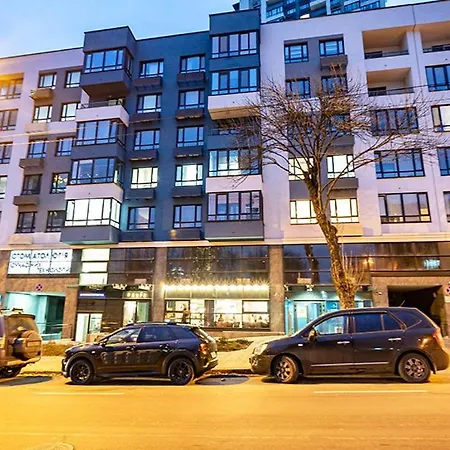 아파트 Loft Near Smart Plaza Polytech 키예프